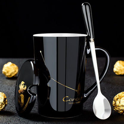 Avelena | 12 Tierkreiszeichen Schwarze Keramiktasse mit Deckel Löffel
