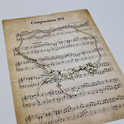 Avelena | Dinosaurier-Skelett-Halskette