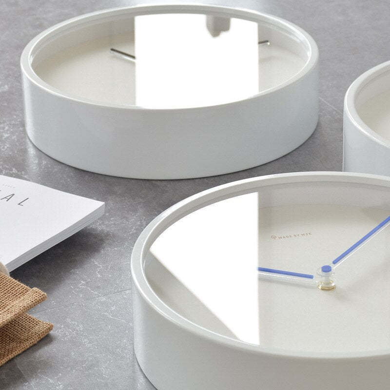 Avelena | Skandinavische Minimalistische Wanduhr Zeitlose Eleganz