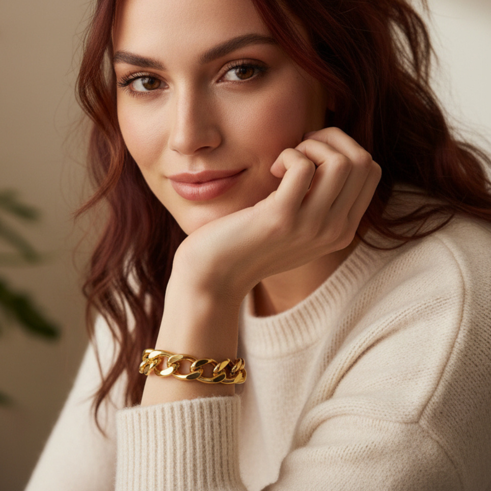 Damen Breites Gliederarmband in Goldoptik mit Karabinerverschluss | Shop Nory