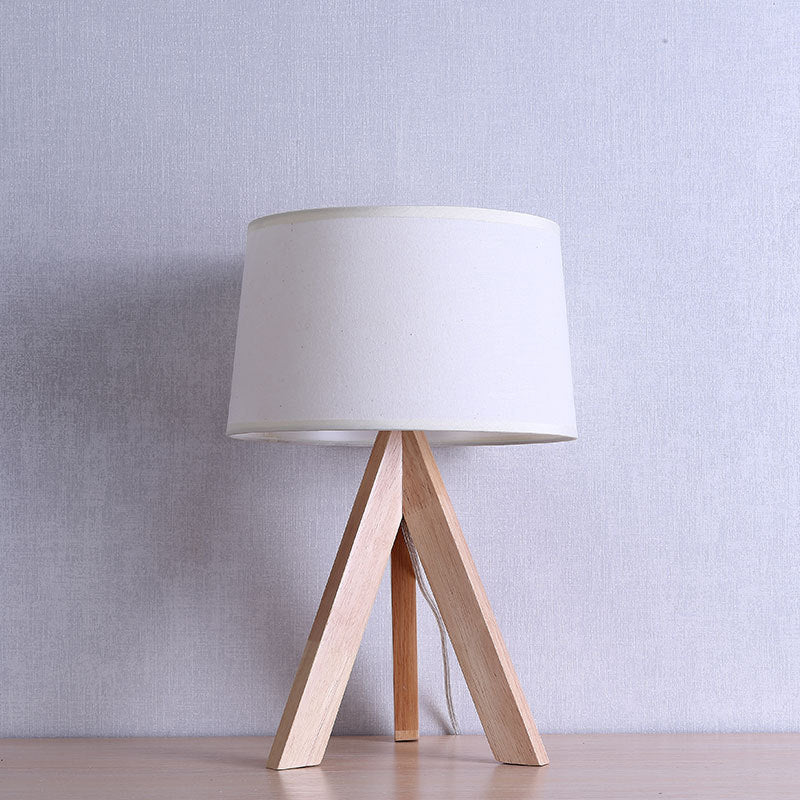 Avelena | Modernismus Tapered Drum Nachttischlampe Stoff 1 Kopf Lese Buch Licht In Weiß