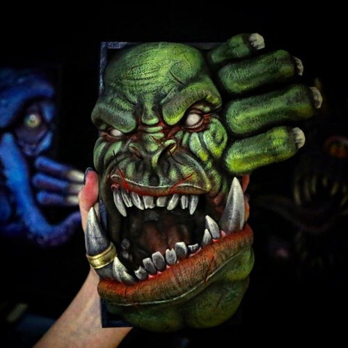 Avelena | Bücherregaldekoration | Fantasy-Horror Werwolf | Bücherregaleinsatz & Blickfang