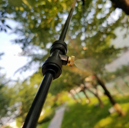 Avelena | Bewässerungssystem für den Garten – Tropfbewässerung Kit mit Einstellbarem Sprühkopf und Zubehör