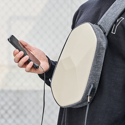 Avelena | Diebstahlschutz, Wasserdicht, Antikollisions-Brusttasche, mit geometrischer 3D-Schale, seitlichem USB-Anschluss, hochwertigem Schutz, mehrlagiger Partition-Speicher, für Reisen, Ausflüge, Einkaufen und mehr