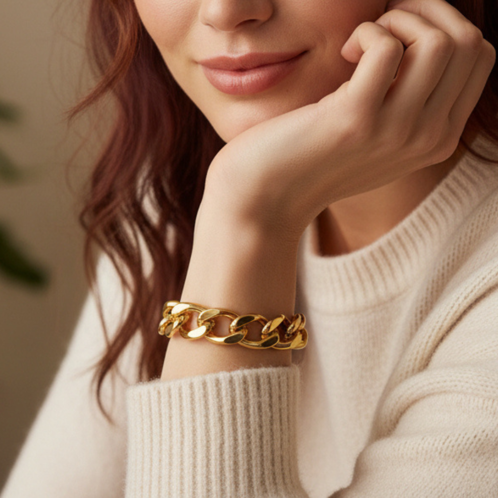 Damen Breites Gliederarmband in Goldoptik mit Karabinerverschluss | Shop Nory