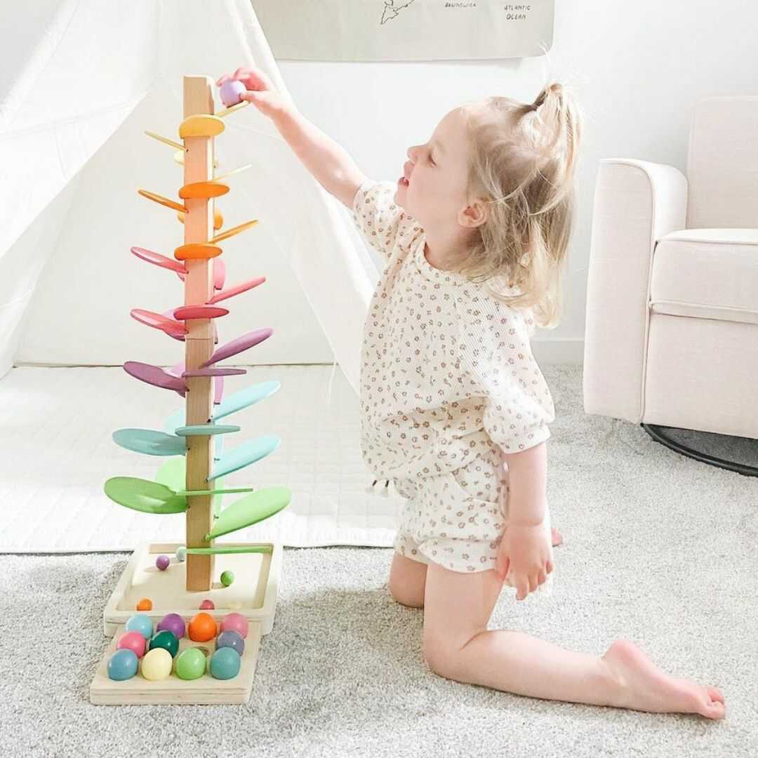 Avelena | Interaktiver Regenbogen Marmor Klangbaum