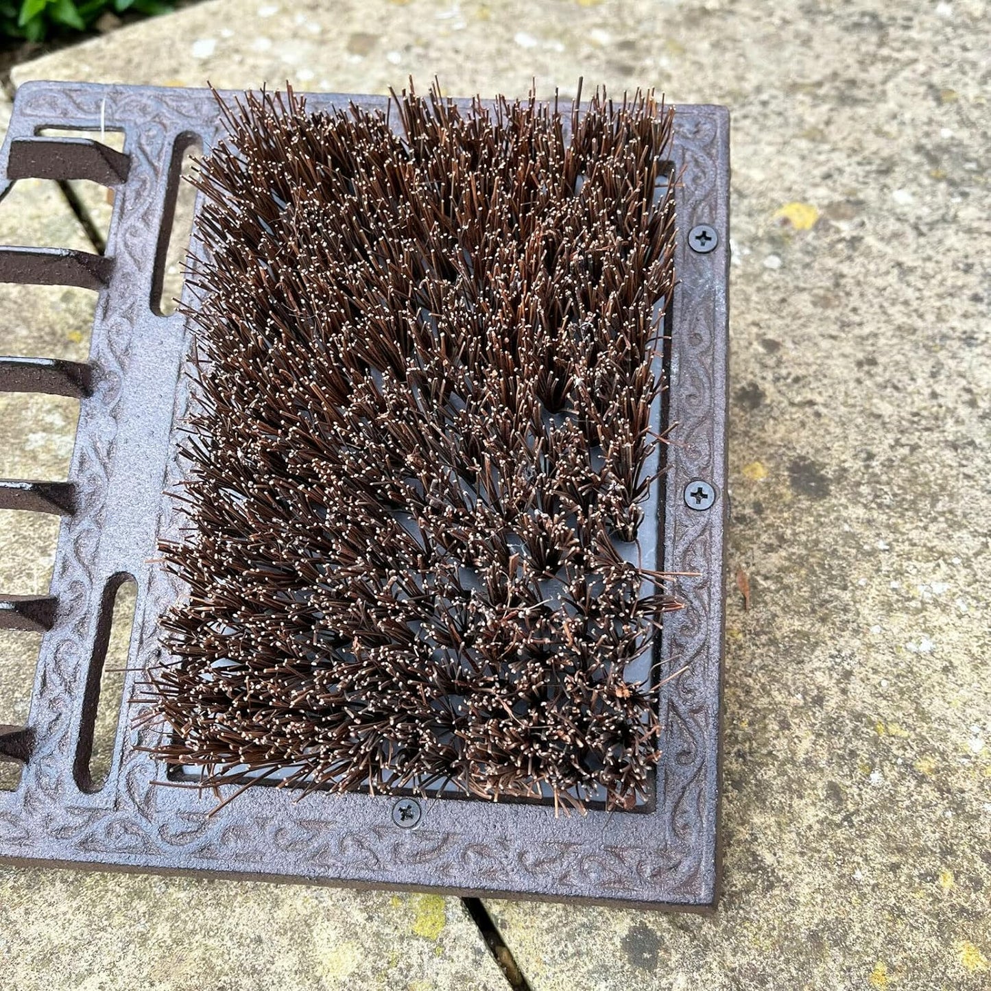 Avelena | Cast Iron Boot Jack, Scraper And Grate