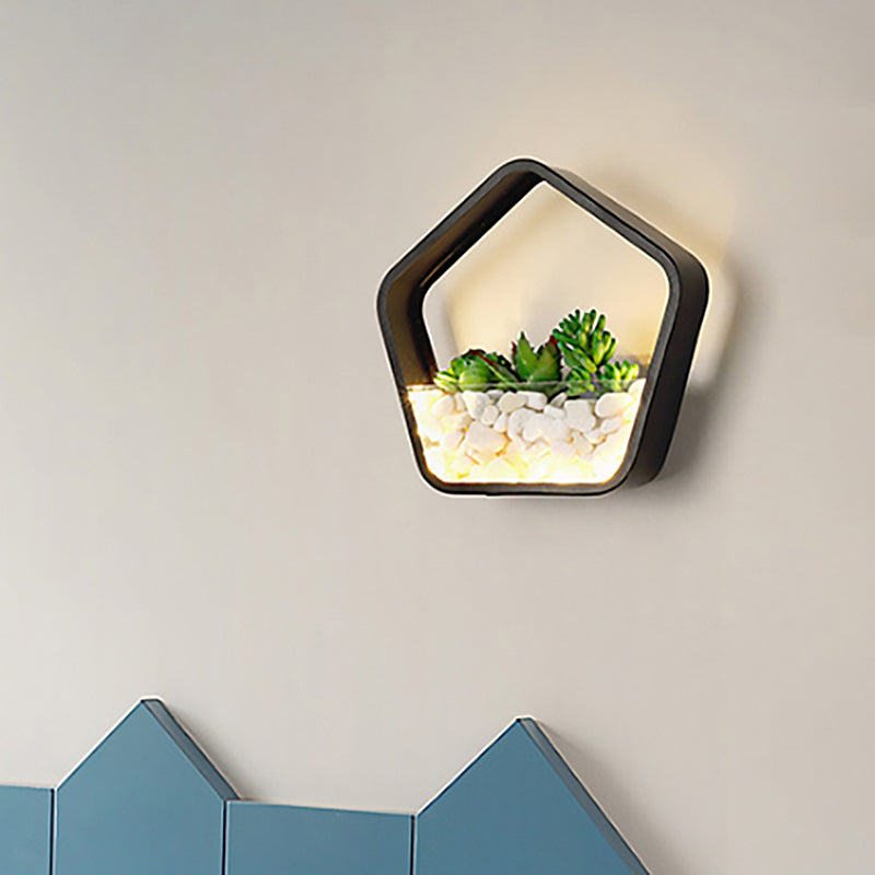 Avelena | Faux Sukkulent Pflanze Wandlicht Metall Stein Modern Kreativ Wandleuchte In Schwarz für Schlafzimmer