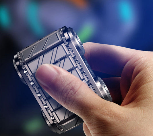 Avelena | Neues Produkt - Tankform Fidget Spinner