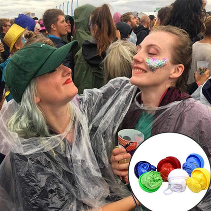 Avelena | Bunter Regenponcho mit tragbarem Hakenball