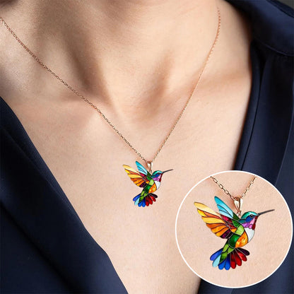 Avelena | Colibri Charm – Buntes Necklace mit symbolischer Bedeutung
