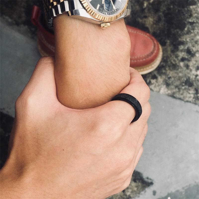 Avelena | Spinning Fidget Ring