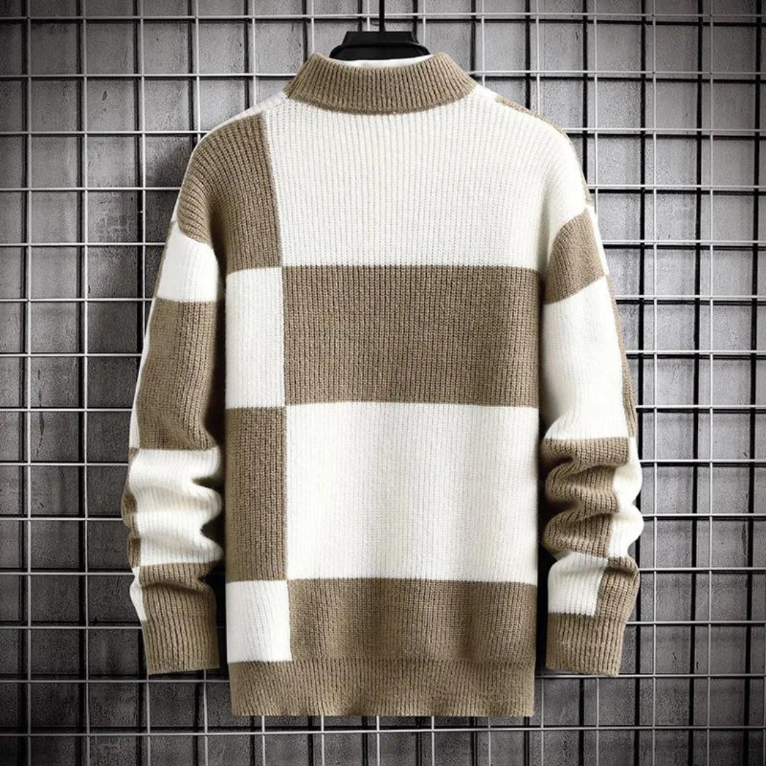 Stilvoller monochromer Pullover