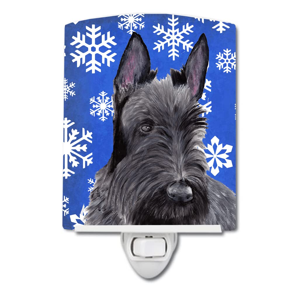 Avelena | Treasures Schottischer Terrier Winter Keramisches Nachtlicht, Ul-Zertifiziert, 6X4X3, Mehrfarbig