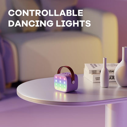 Avelena | Tragbare Mini Karaoke Maschine mit Bluetooth Lautsprecher & 2 Wireless Mikros – Veylo
