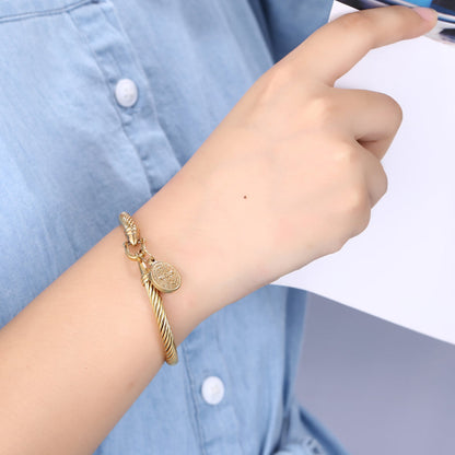 Avelena | Heiliger Benedikt Charm Armband Benedetta