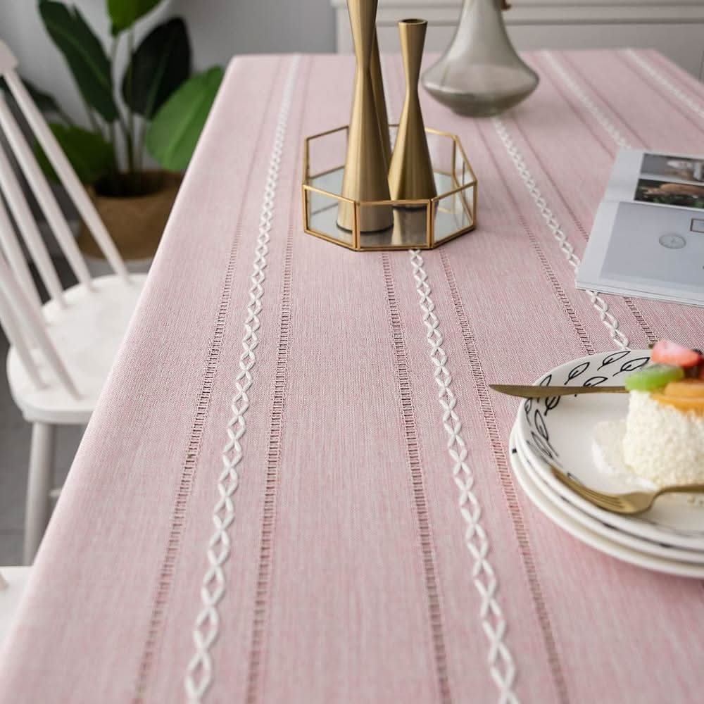 Avelena | CotLinens – Eleganter Tischläufer aus Baumwolle und Leinen