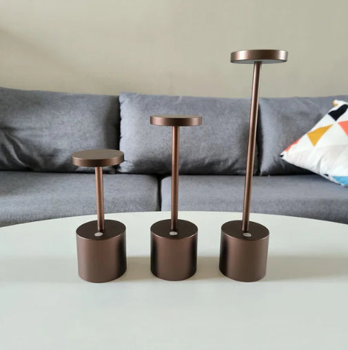 Avelena | LumaLite Wiederaufladbare LED-Tischlampe | Kabellos | Dimmbar | Modernes Design für Restaurants und Zuhause