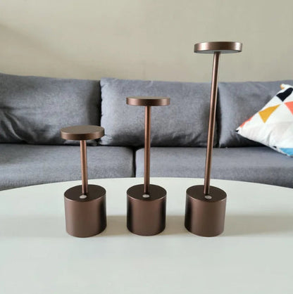 Avelena | LumaLite Wiederaufladbare LED-Tischlampe | Kabellos | Dimmbar | Modernes Design für Restaurants und Zuhause