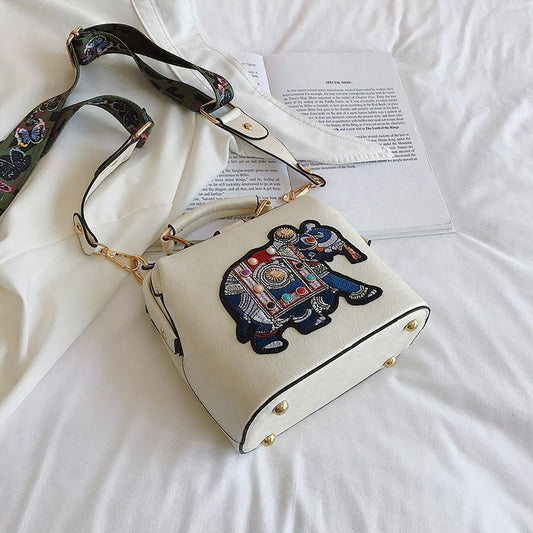 Avelena | Vintage Stickerei Elefant Tasche