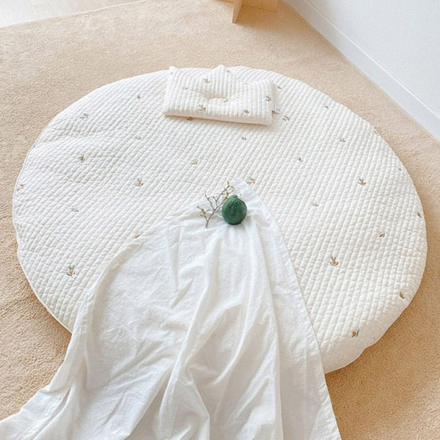 Avelena | Bären-Stickerei Baby Krabbelmatte