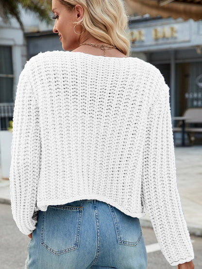 Avelena | Strickjacke mit Rundhalsausschnitt, Knöpfen und Taschen