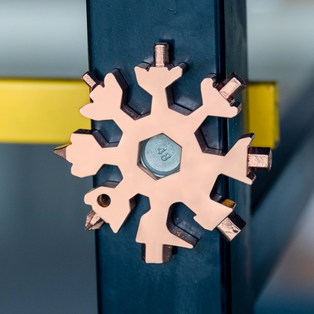 Avelena | 18-in-1 Edelstahl Schneeflocken Multi-tool