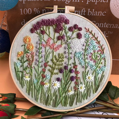 Avelena | Stickrahmen Blumen-Kit für Anfänger