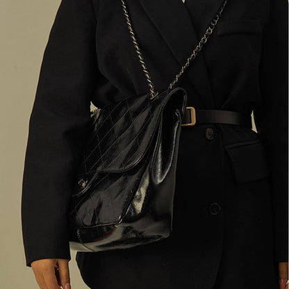 Avelena | Lingge Ketten Umhängetasche