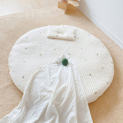 Avelena | Bären-Stickerei Baby Krabbelmatte