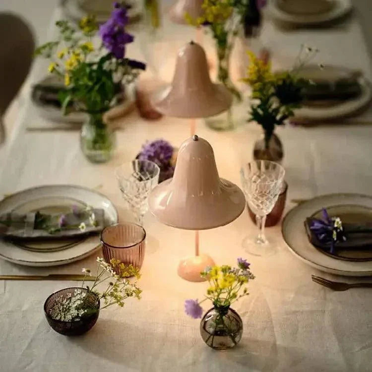 Avelena | AuraLuxe - Elegante Tischlampe für stilvolle Innenräume