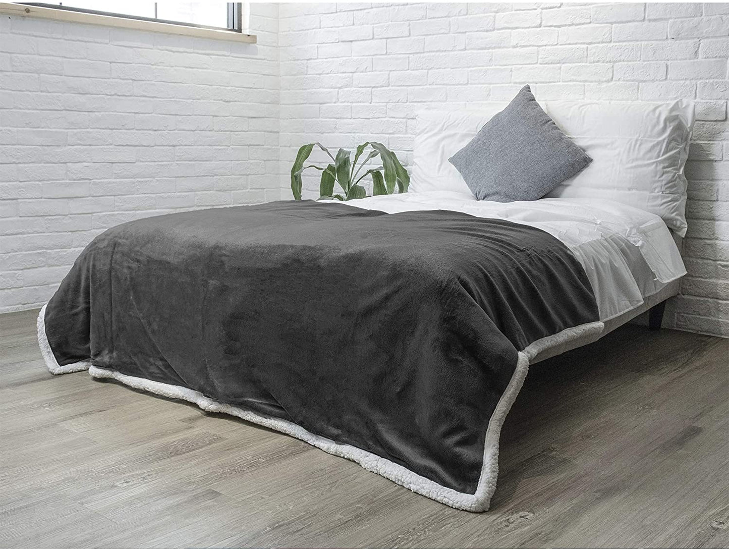 Avelena | Twin Plush Sherpa-Decke