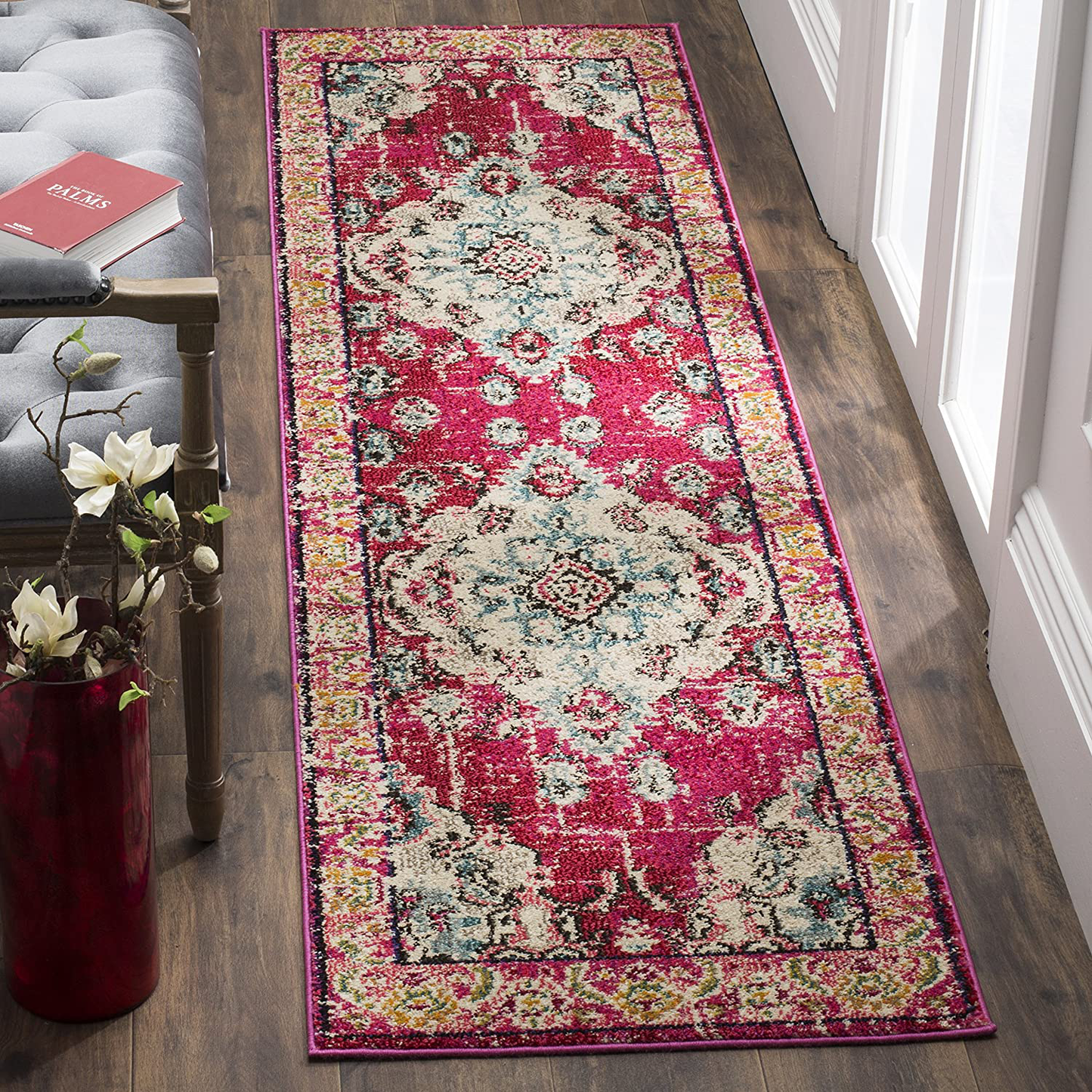 Avelena | Safavieh Monaco Kollektion MNC243D Boho Chic Medaillon Abgenutzt Nicht schütten Fleckenresistent Wohnzimmer Schlafzimmer Läufer, 2'2" x 8', Pink / Mehrfarbig
