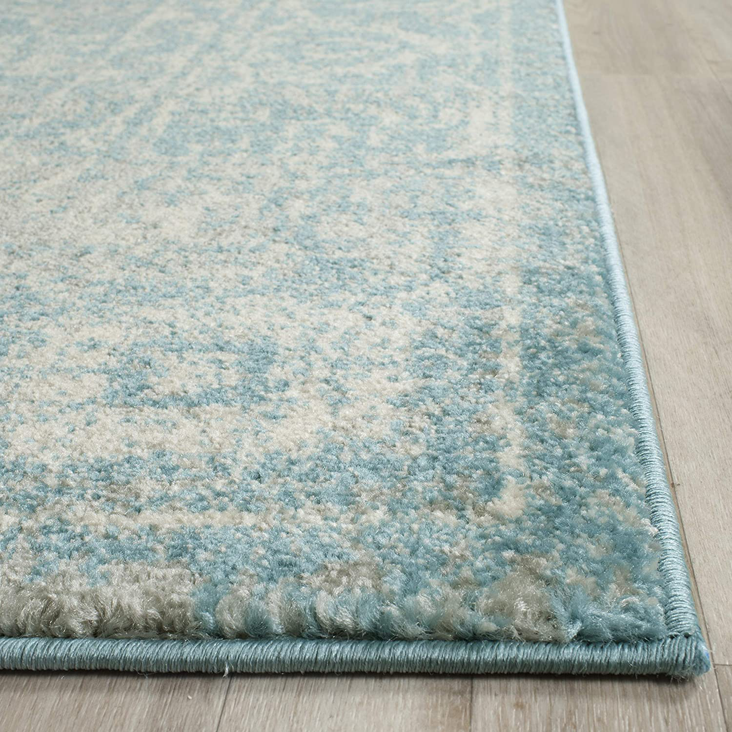 Avelena | Safavieh Evoke Kollektion Evk270D Shabby Chic Abgenutzt Nicht-Shedding Fleckenresistenter Wohn- Und Schlafzimmer Akzentteppich, 2'2" X 4', Helles Blau / Elfenbein