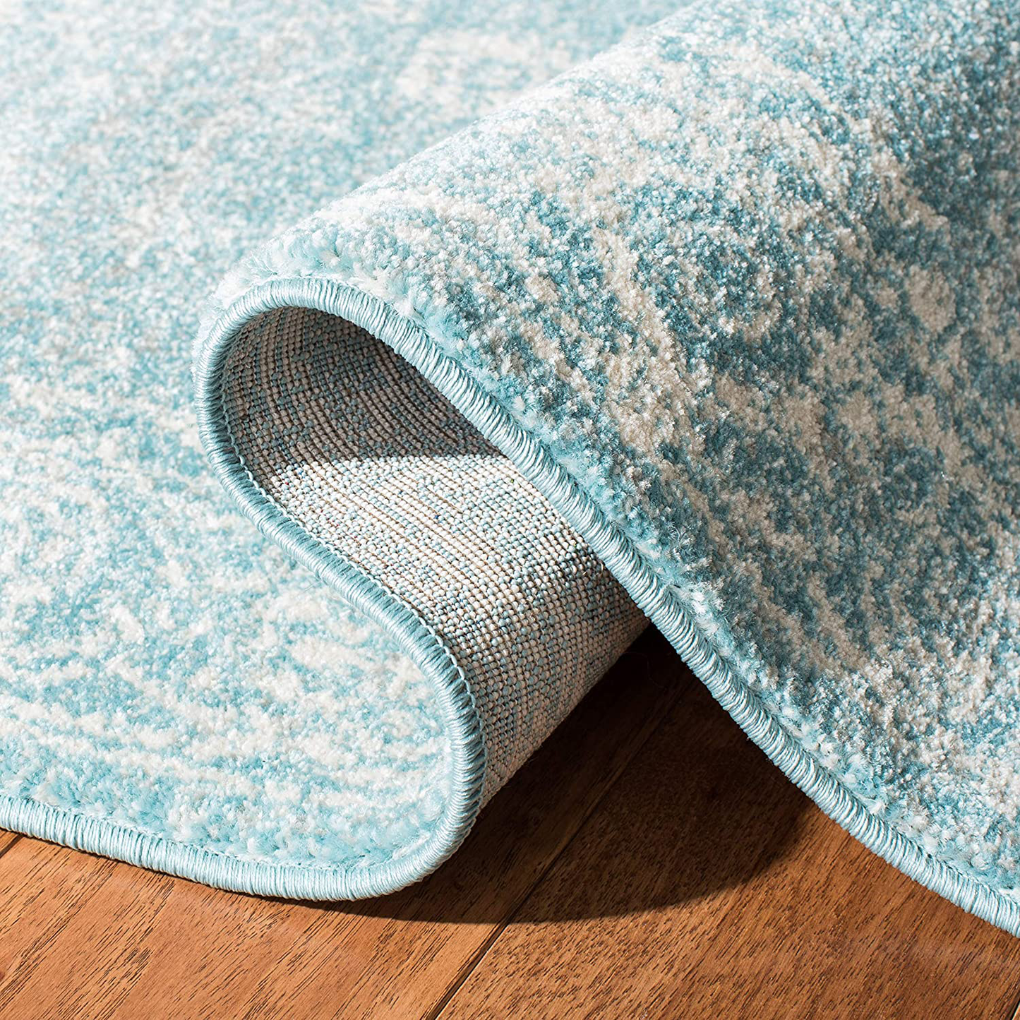 Avelena | Safavieh Evoke Kollektion Evk270D Shabby Chic Abgenutzt Nicht-Shedding Fleckenresistenter Wohn- Und Schlafzimmer Akzentteppich, 2'2" X 4', Helles Blau / Elfenbein