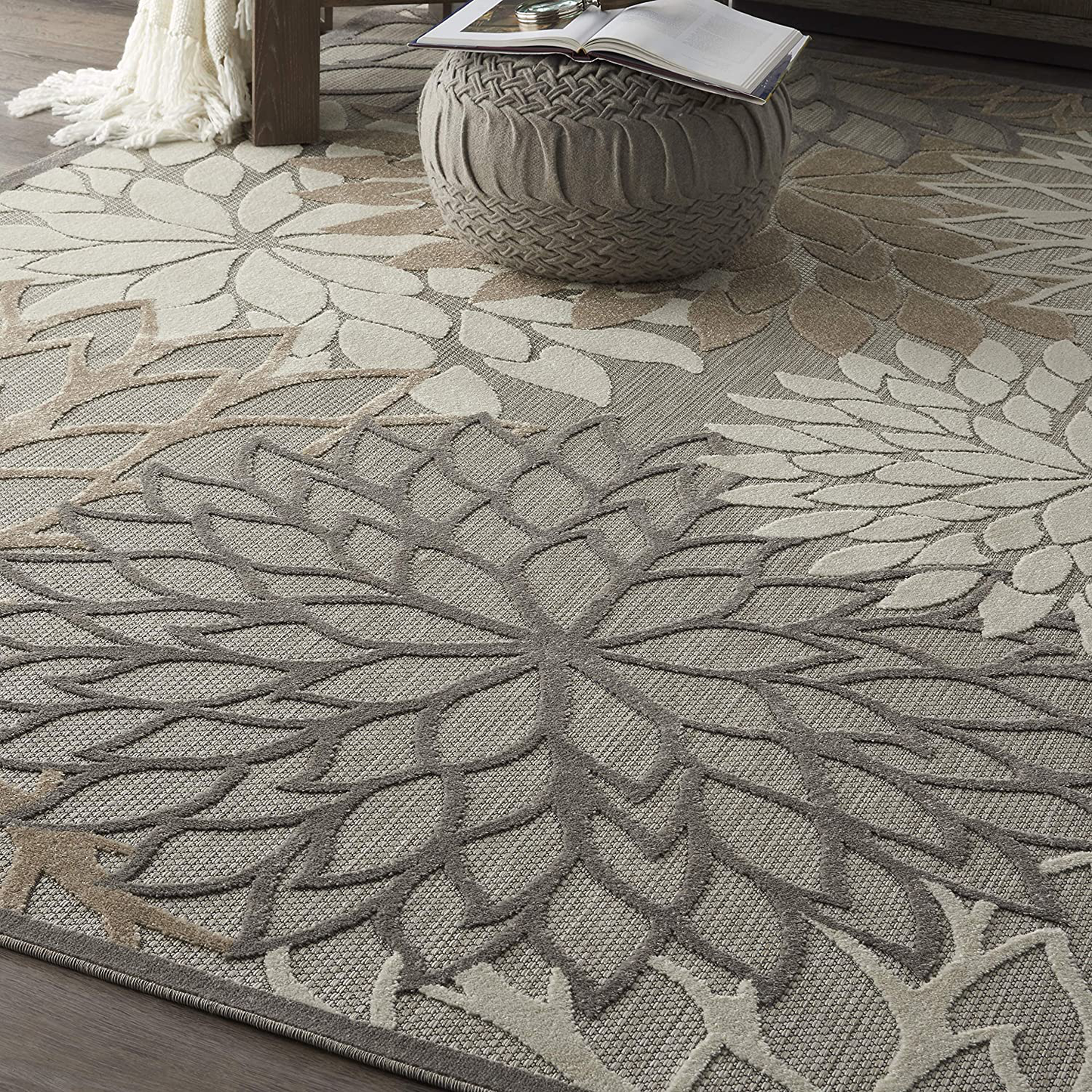 Avelena | Nourison Aloha Innen/Außenbereich Floral Rot Mehrfarbig 2'3" X 8' Bereich Teppich, (8' Läufer)