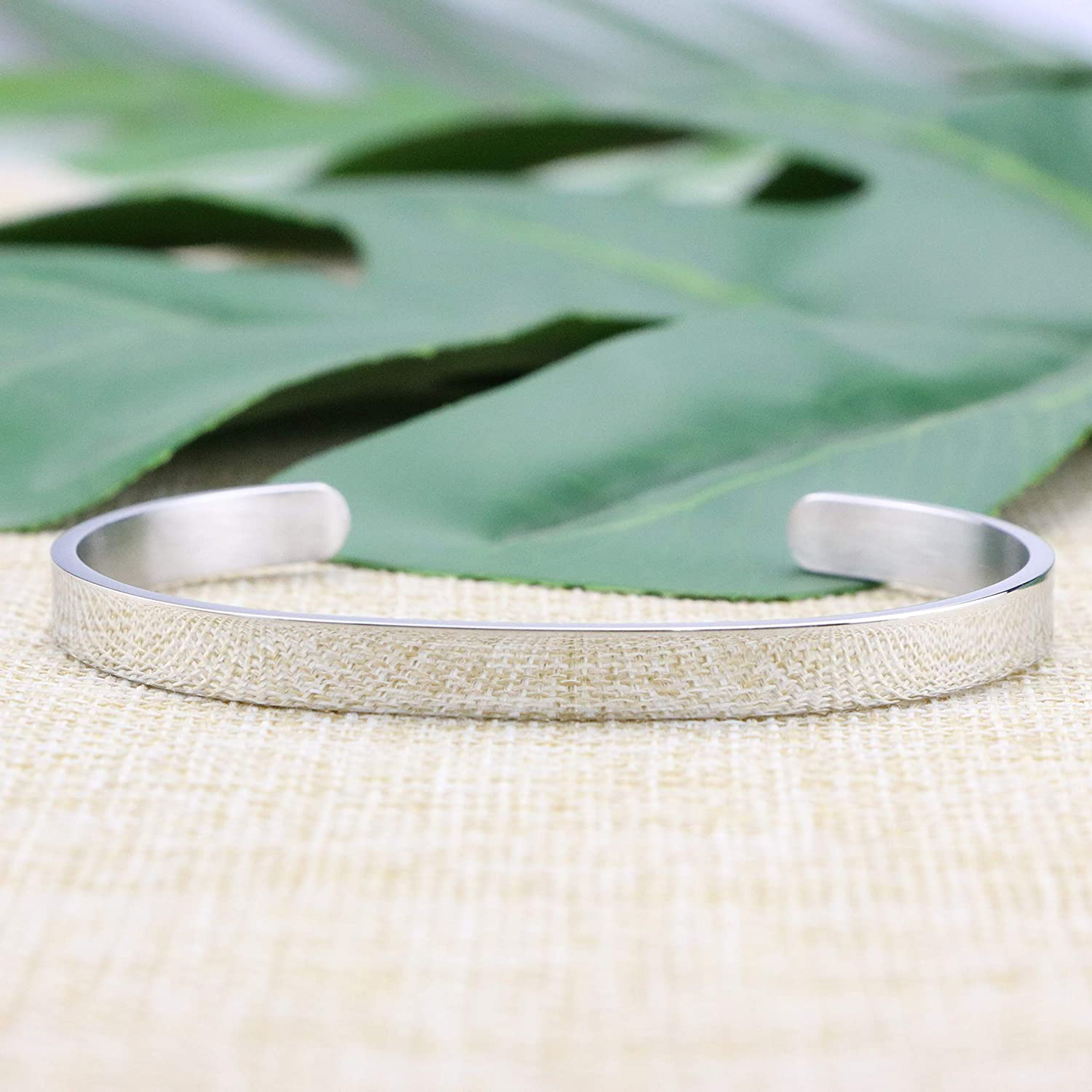 Avelena | Joycuff Armband für Frauen Persönlicher Inspirierender Schmuck Mantra Armband Freund Ermutigungsgeschenk für Sie