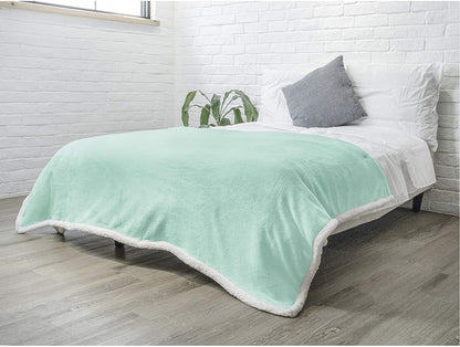 Avelena | Twin Plush Sherpa-Decke