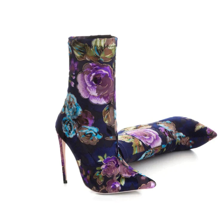 Blumenblaue Stiefeletten mit Stiletto-Absatz