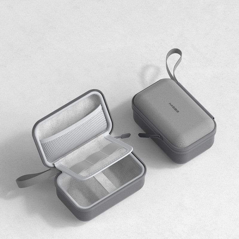 Avelena | Bluetooth Digital Power Bank und Datenkabel Tragetasche