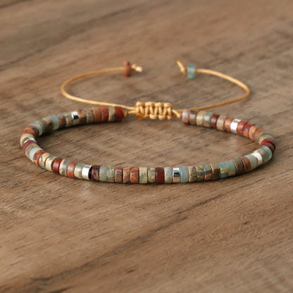 Avelena | Geflochtenes Armband mit 2,4 Mm Natursteinrollen Seraphina