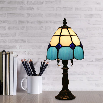 Avelena | Dome Nachttischlampe Mission Gemischtes Kunstglas 1 Kopf Beige/Gelb/Orange Kariert Muster Nachttischbeleuchtung für Schlafzimmer