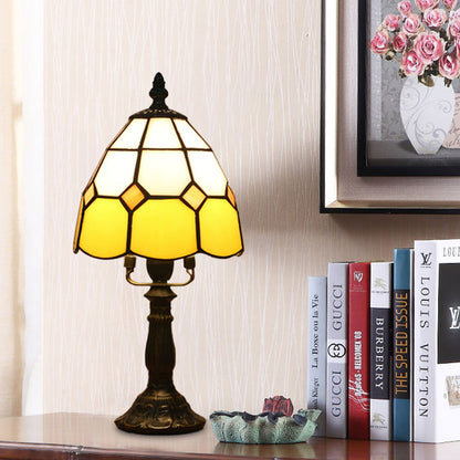 Avelena | Dome Nachttischlampe Mission Gemischtes Kunstglas 1 Kopf Beige/Gelb/Orange Kariert Muster Nachttischbeleuchtung für Schlafzimmer