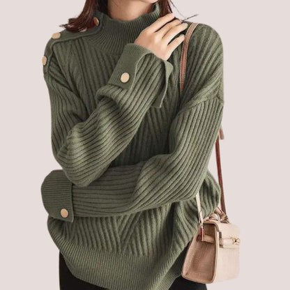 Avelena | Gemütlicher Rollkragenpullover mit Knopfakzenten