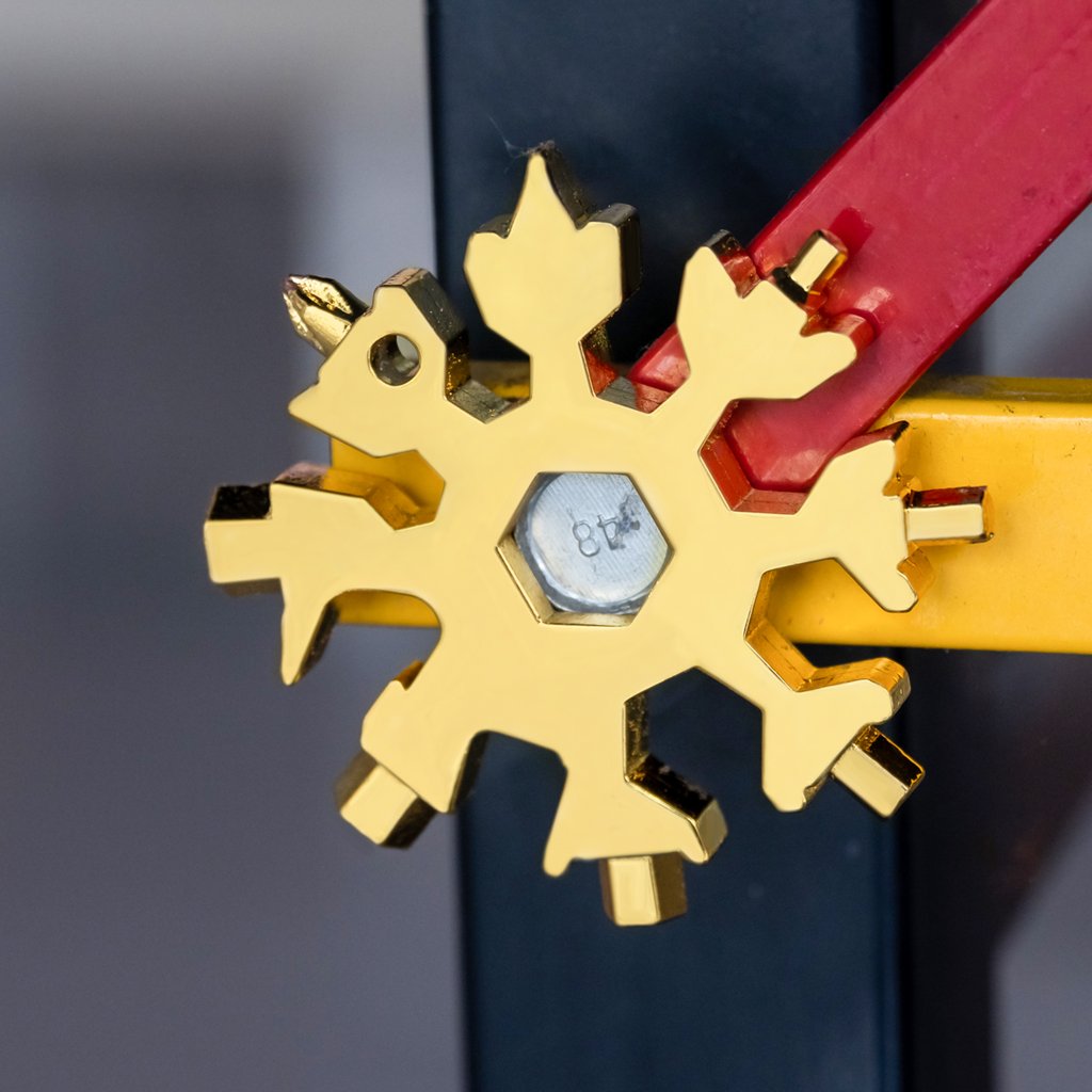 Avelena | 18-in-1 Edelstahl Schneeflocken Multi-tool
