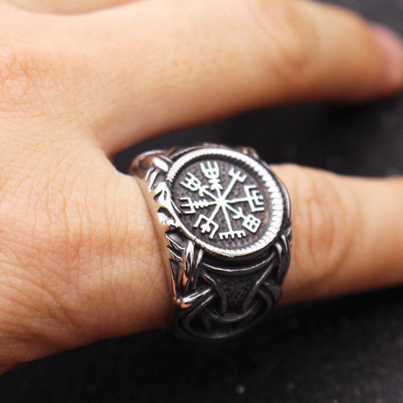 Avelena | Viking Ring