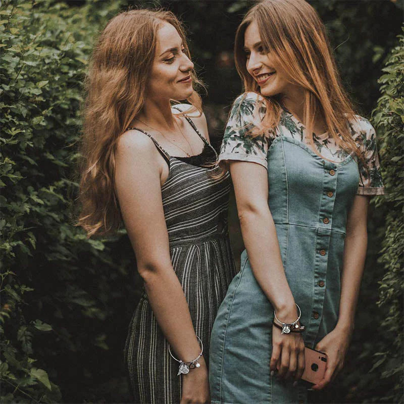 Avelena | Ein "Die Schwester ist Gottes Weg, um sicherzustellen, dass wir niemals allein gehen" Armreif