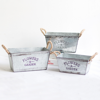 Avelena | Dekorativer Blumen- und Gartenbehälter aus Metall mit Hanfseilgriffen