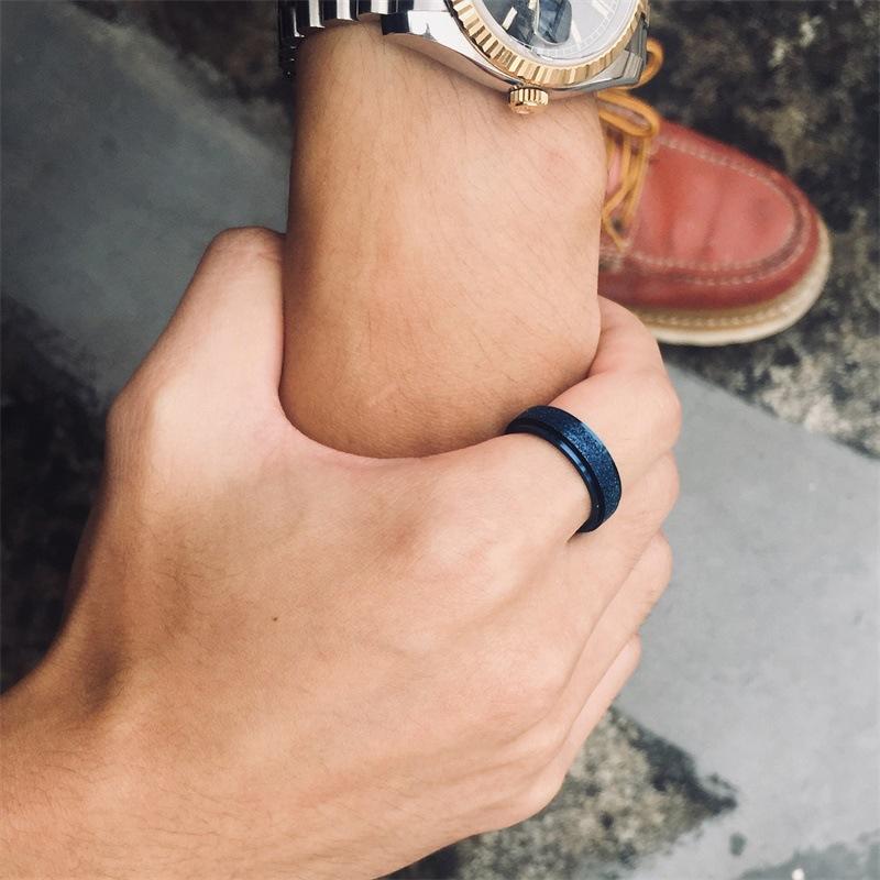 Avelena | Spinning Fidget Ring