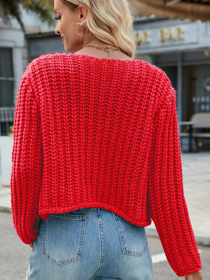 Avelena | Strickjacke mit Rundhalsausschnitt, Knöpfen und Taschen
